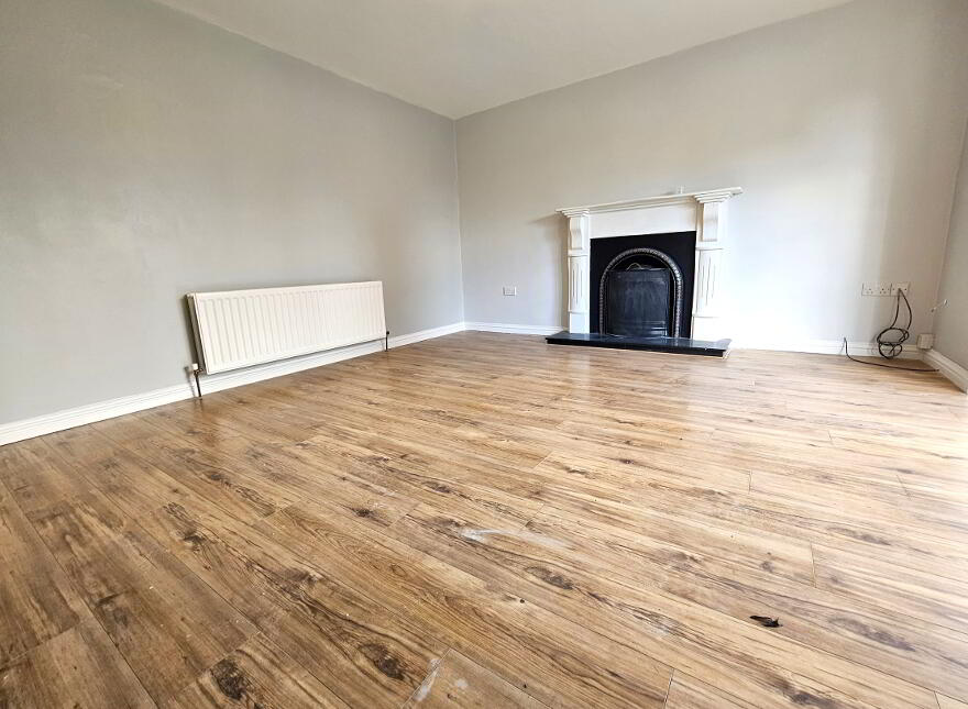25 Carnbeg Avenue, Antrim, BT41 4RG