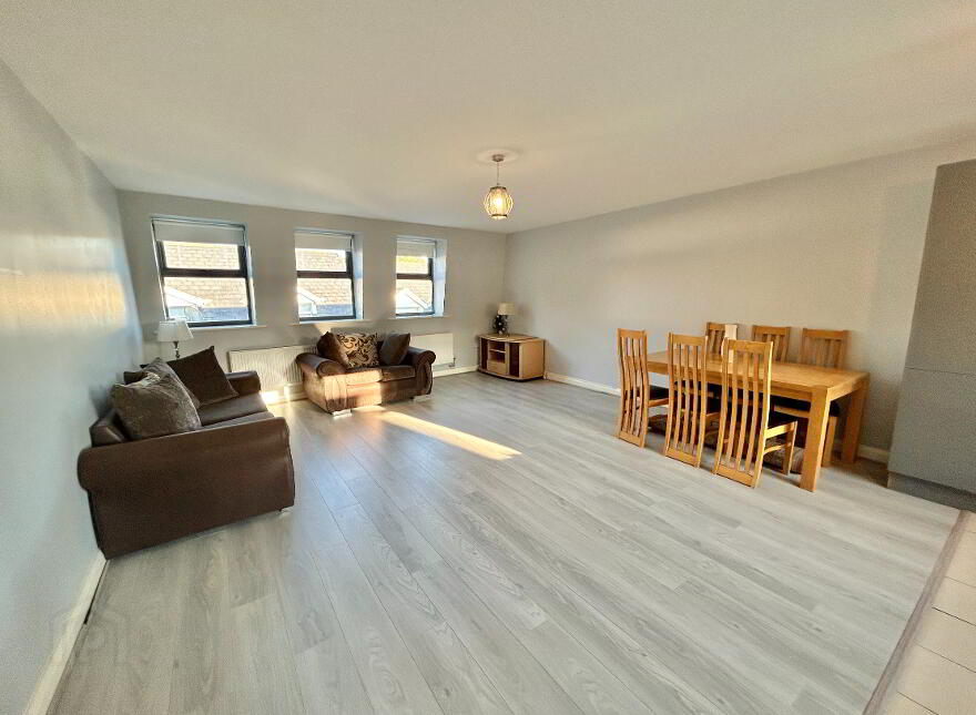 C302 An Tsean Mhargadh, Greelanes, Drogheda, A92Y861