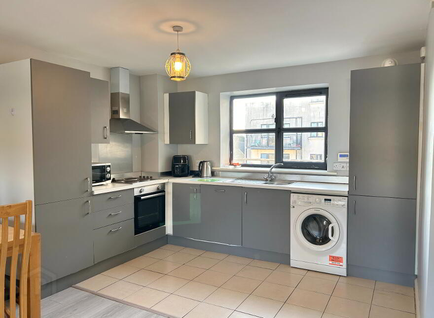 C302 An Tsean Mhargadh, Greelanes, Drogheda, A92Y861