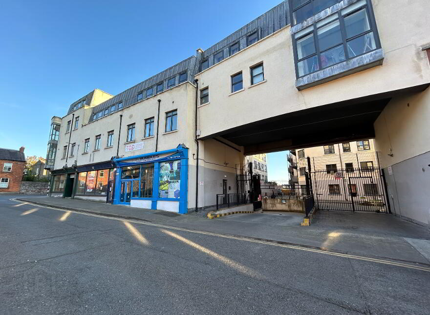 C302 An Tsean Mhargadh, Greelanes, Drogheda, A92Y861