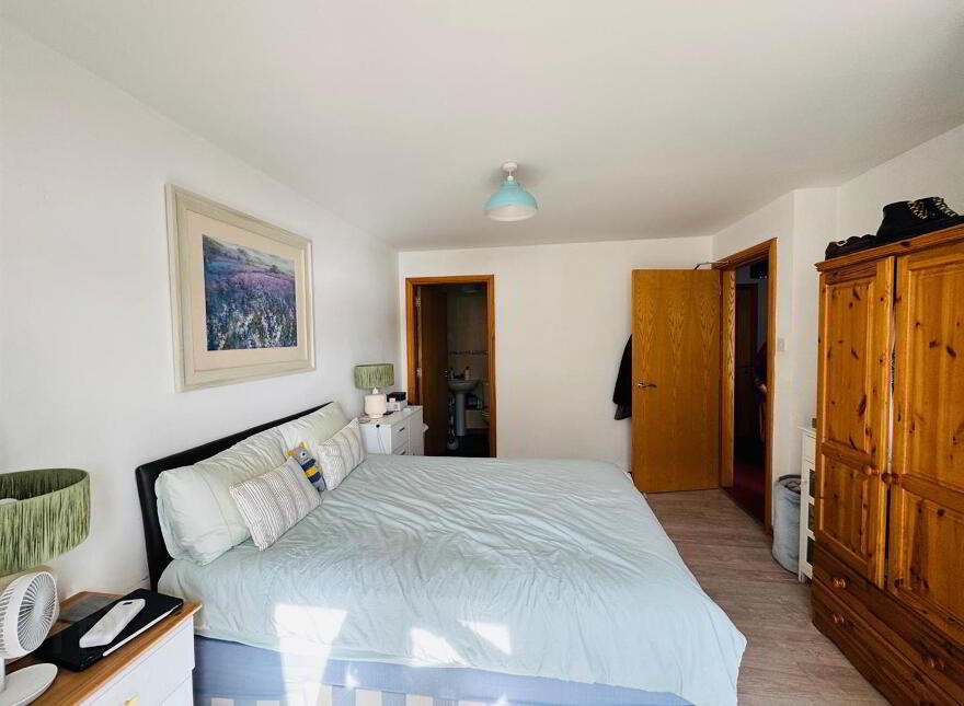 403 Clipper Quay, Derry, BT48 7NR