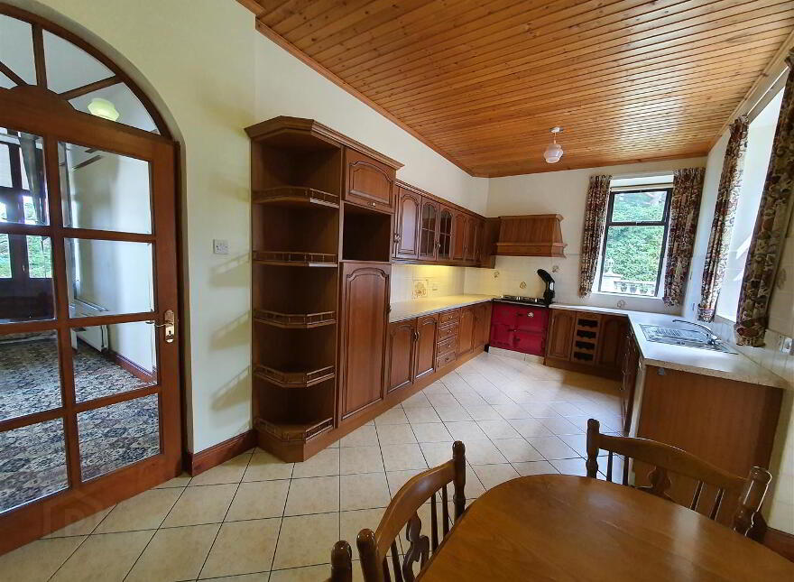17 Ballycloghan Road, Broughshane, Ballymena, BT43 7JG