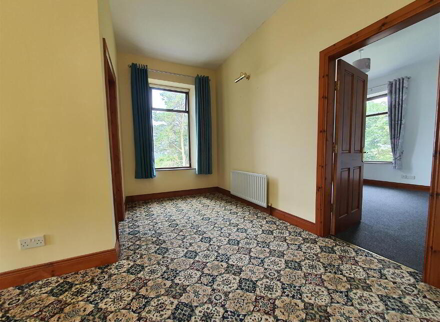17 Ballycloghan Road, Broughshane, Ballymena, BT43 7JG