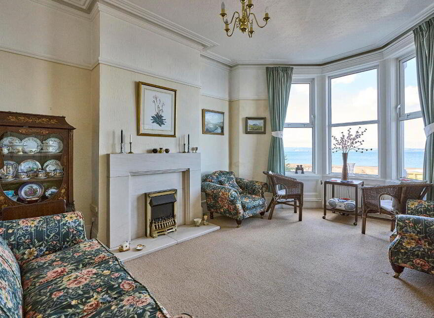 46 Seacliff Road, Bangor, BT20 5EZ