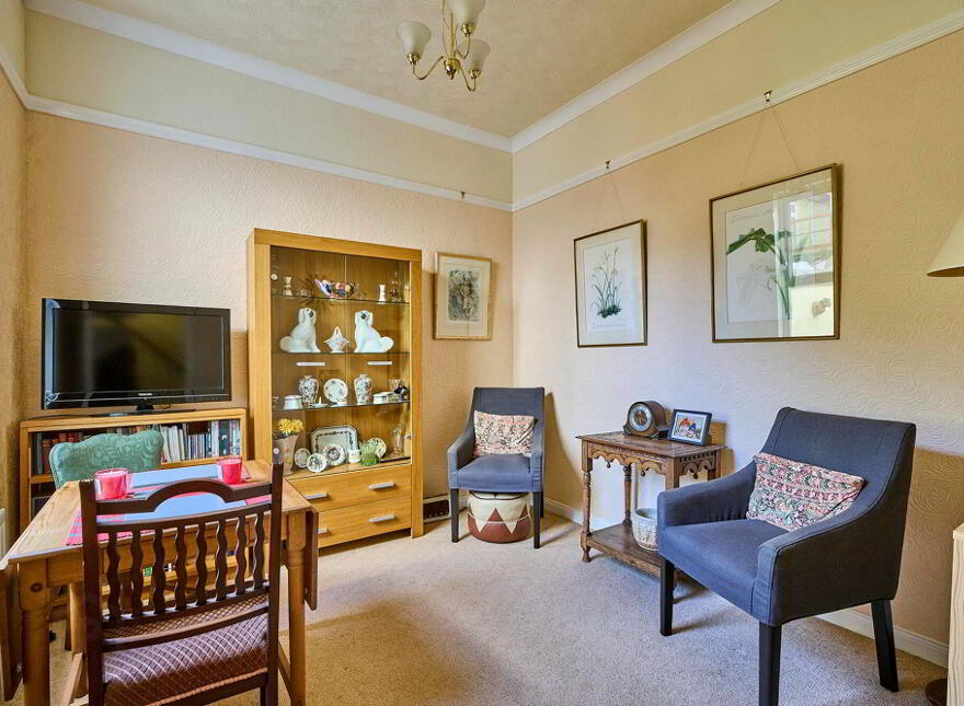 46 Seacliff Road, Bangor, BT20 5EZ