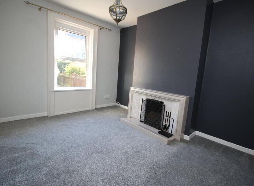 3 Antrim Road, Lisburn, BT28 3AB