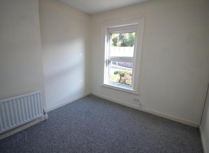 3 Antrim Road, Lisburn, BT28 3AB