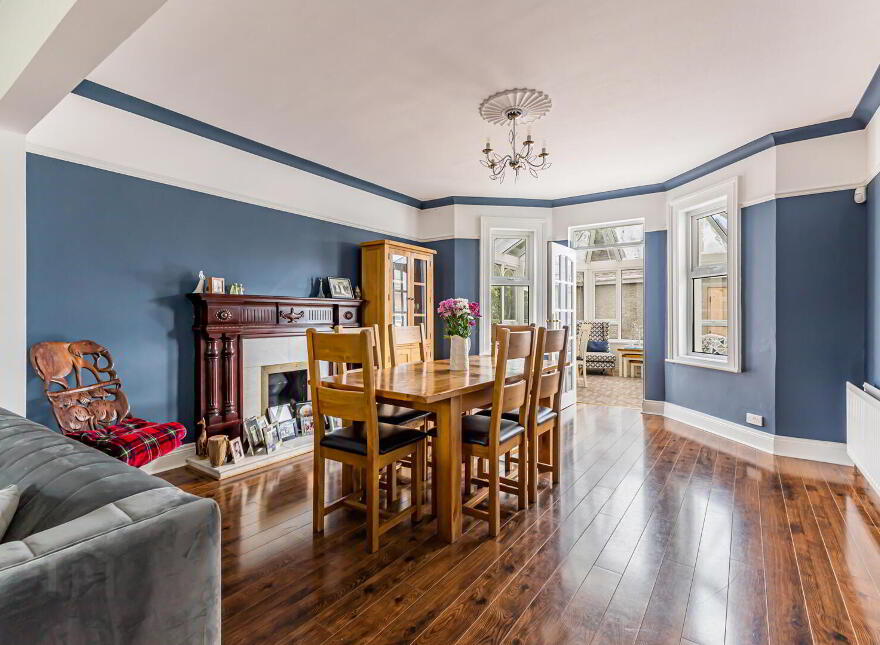 156 Groomsport Road, Ballyholme, Bangor, BT20 5PF