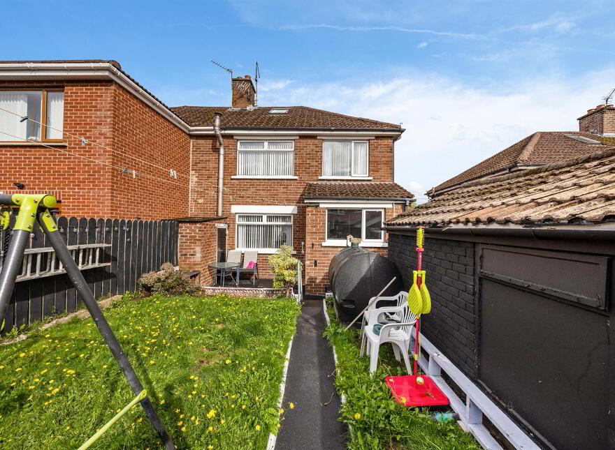 10 Orangefield Gardens, Belfast, BT5 6DP