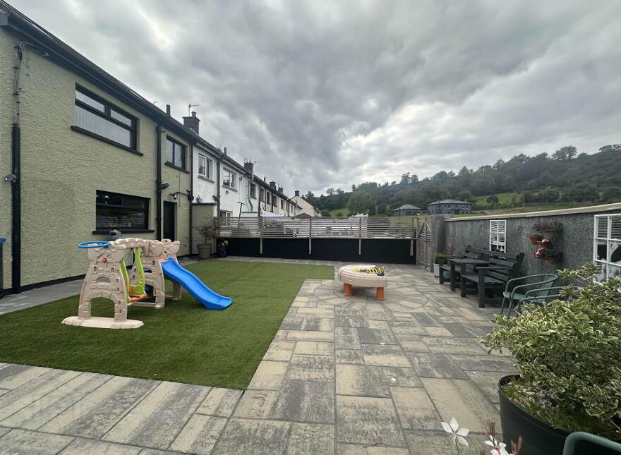 12 Glenvale Park, Larne, BT40 3EZ