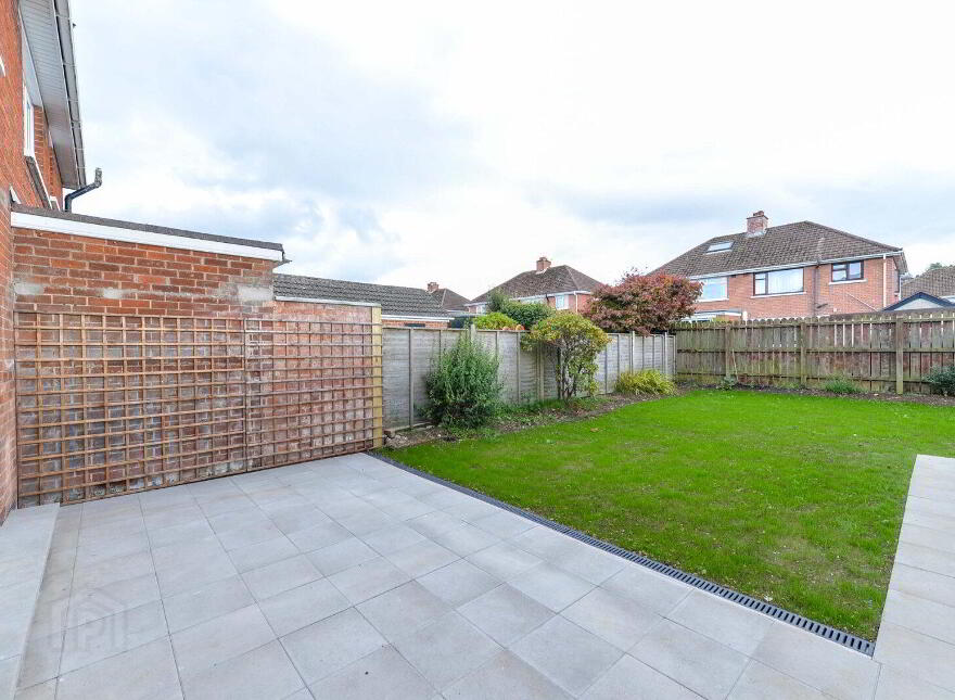 25 Moyne Park, Gilnahirk, Belfast, BT5 7QT