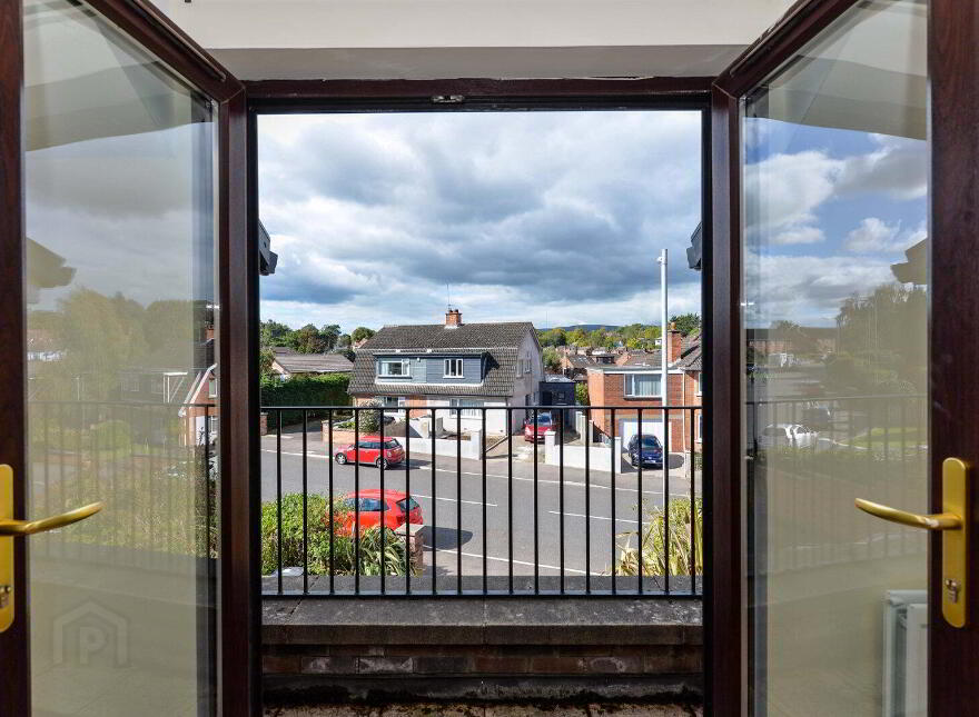 34 Knightsbridge Park, Belfast, BT9 5EH