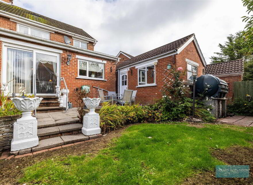 50 Whitla Road, Lisburn, BT28 3PR