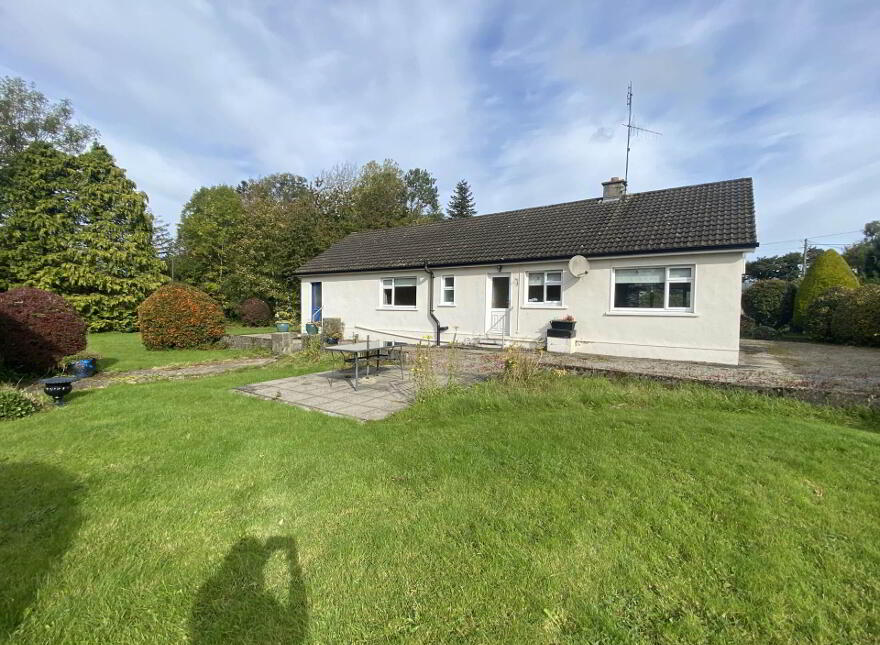 Abbeyville, Belleen, Nenagh, E45X995