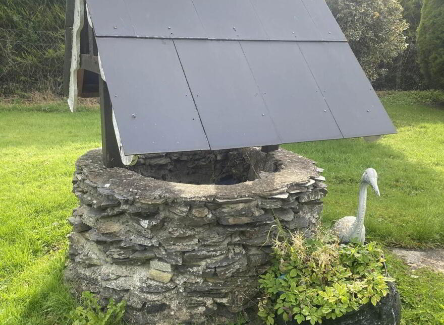 Abbeyville, Belleen, Nenagh, E45X995