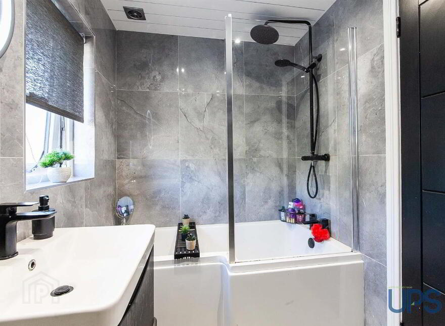 2 Benraw Terrace, Andersonstown, Belfast, BT11 8GL