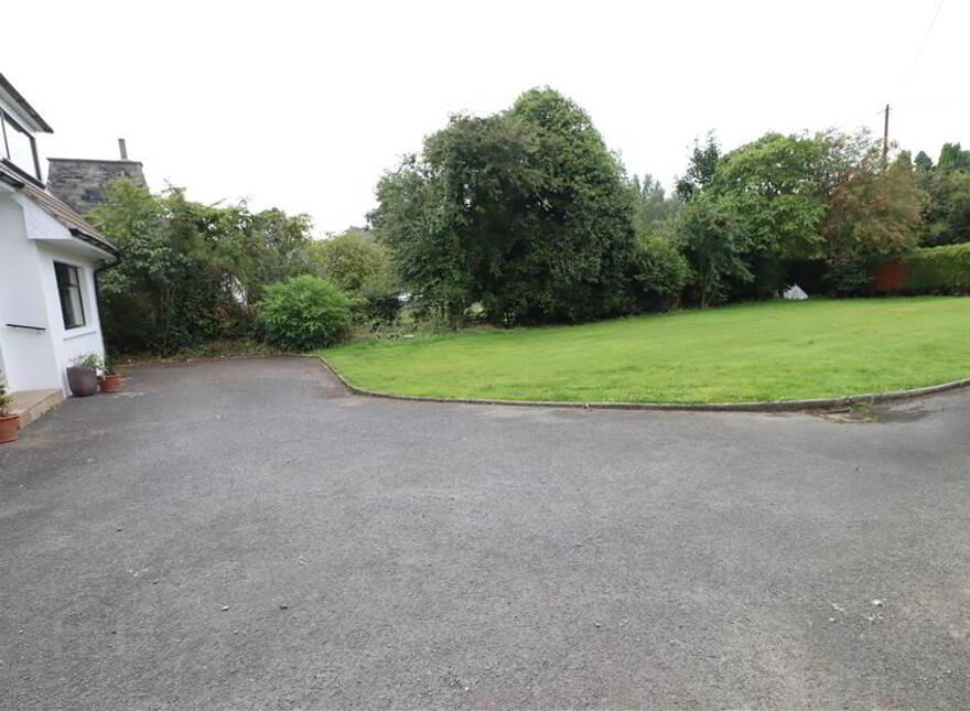 16 Ballyrogan Road, Newtownards, BT23 4ST
