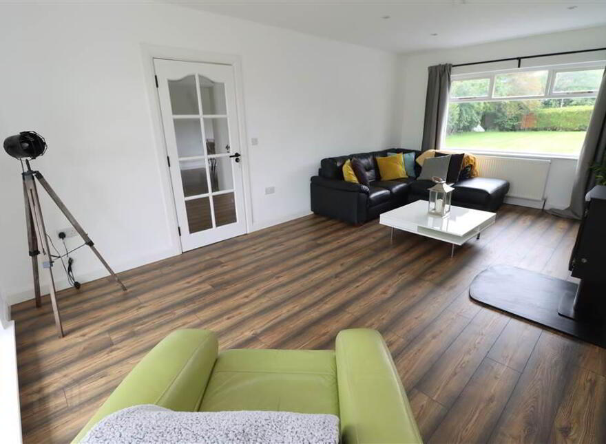 16 Ballyrogan Road, Newtownards, BT23 4ST