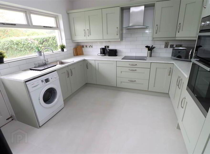 16 Ballyrogan Road, Newtownards, BT23 4ST