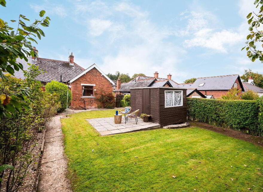 6 Belvedere Park, Belfast, BT9 5GS