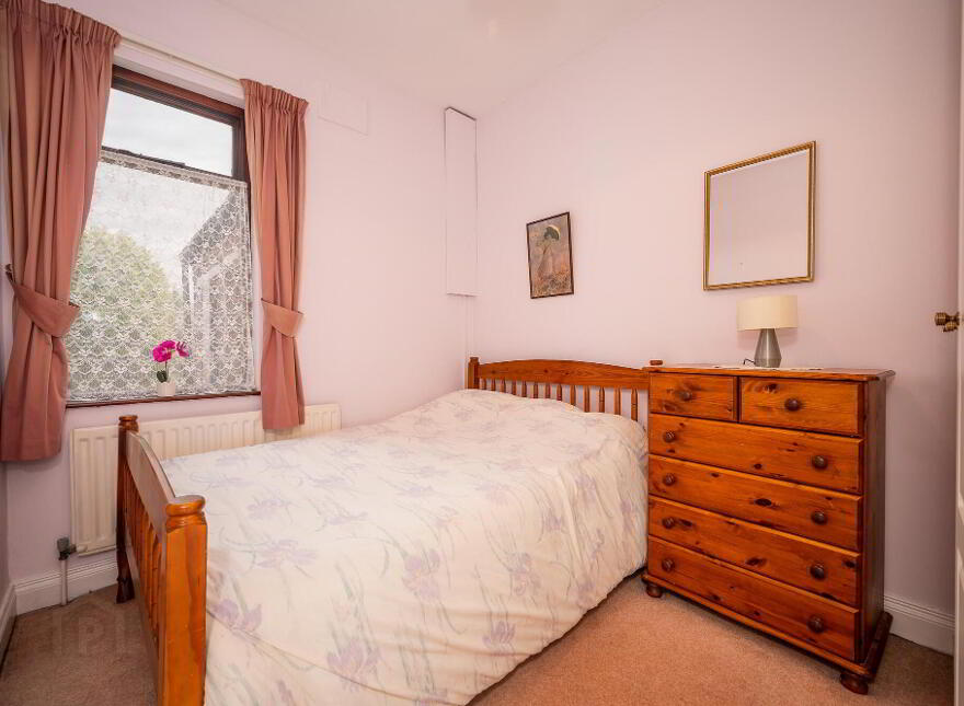 6 Belvedere Park, Belfast, BT9 5GS