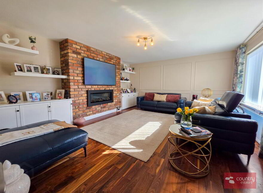 10 Dorchester Drive, Newtownabbey, BT36 5GB