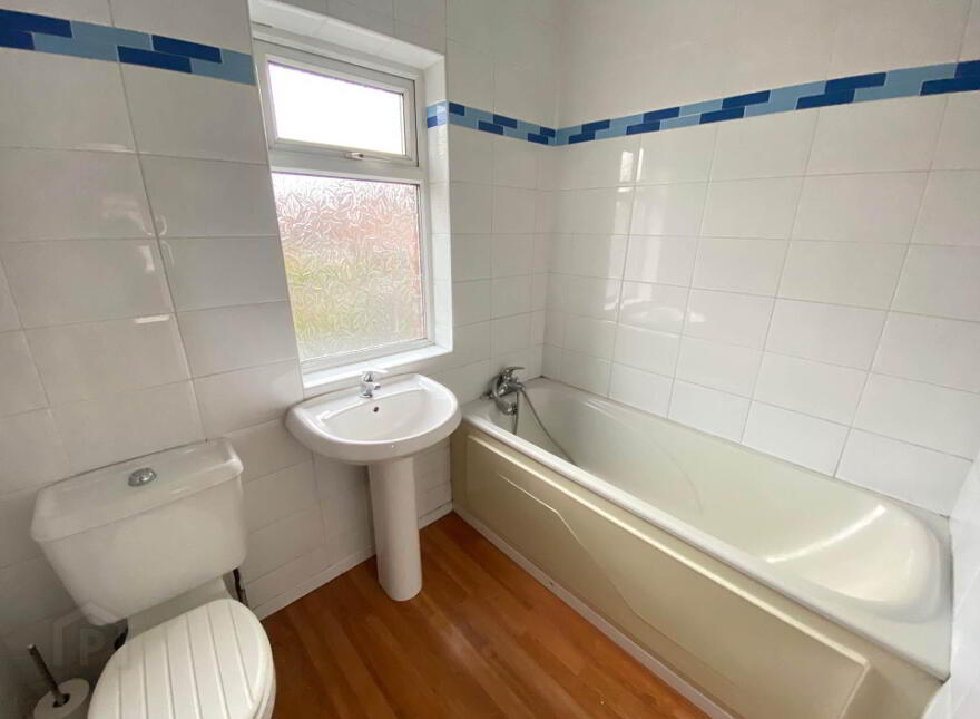 51 Stirling Avenue, Belfast, BT6 9LQ