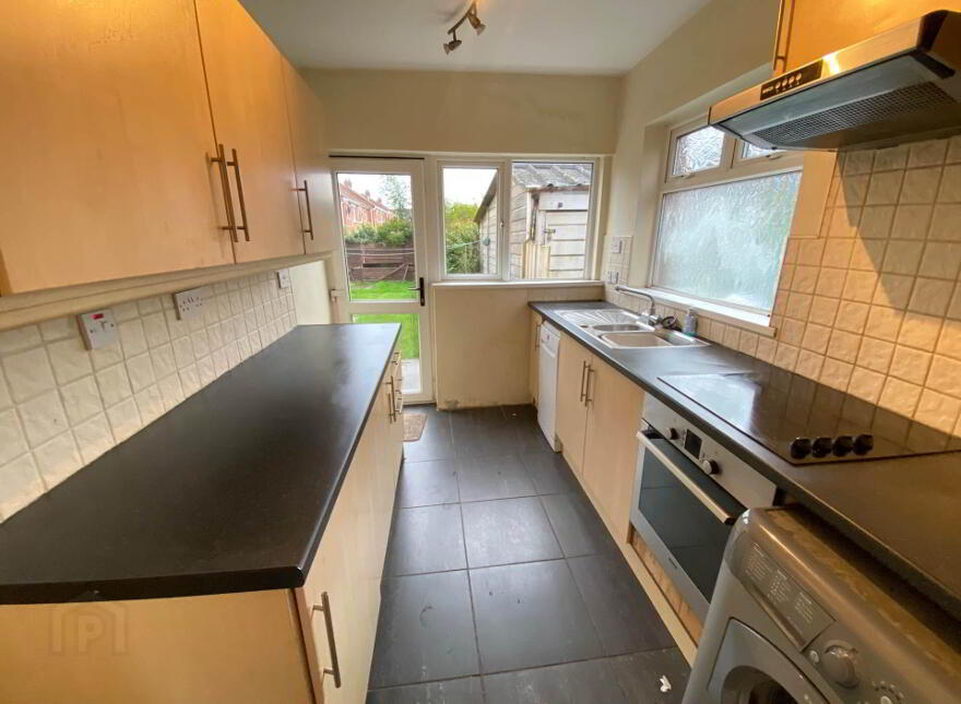 51 Stirling Avenue, Belfast, BT6 9LQ