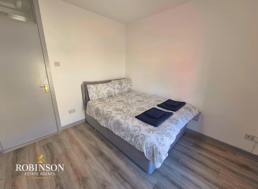 3 Bedroom Townhouse, Main Street, Dunfanaghy, F92F2N5