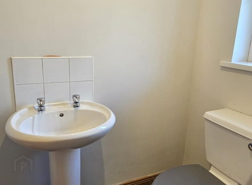 17 Killins Wood Avenue, Mountfield, Omagh, BT79 7UT