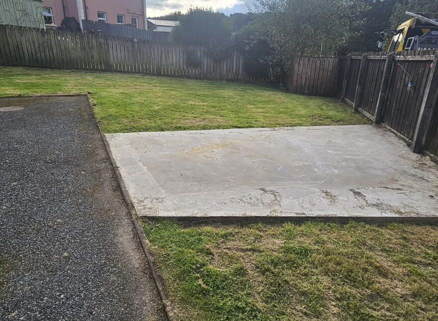 17 Killins Wood Avenue, Mountfield, Omagh, BT79 7UT
