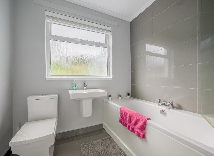 12 Windermere Drive, Bangor, BT20 4QF
