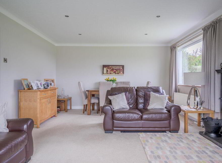 12 Windermere Drive, Bangor, BT20 4QF