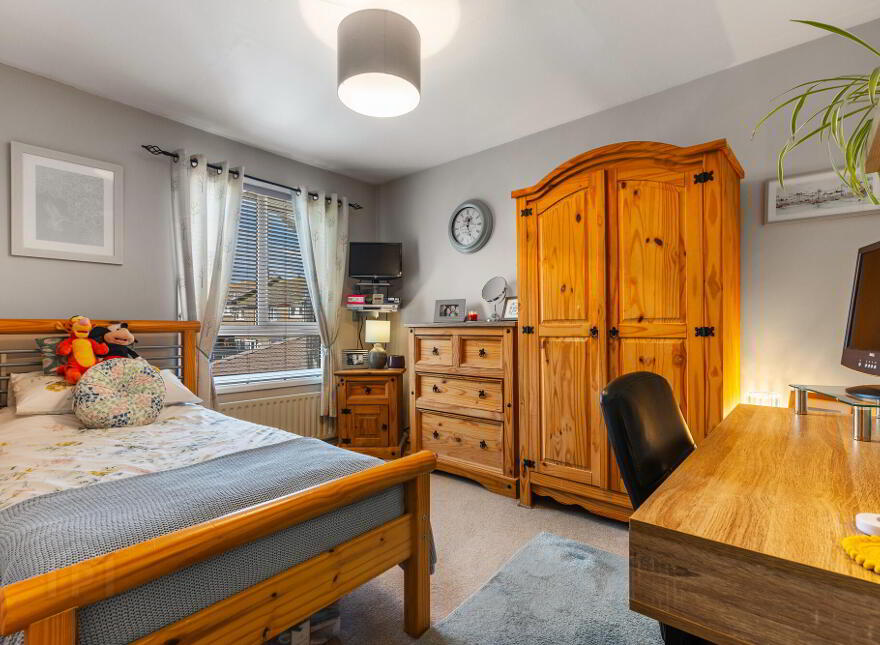 28 Glenmanus Road, Portrush, BT56 8HU