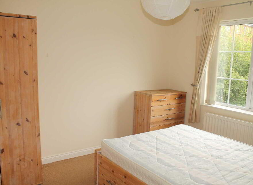 Apt 27 The Courtyard, Castlereagh Road, Belfast, BT5 5FZ