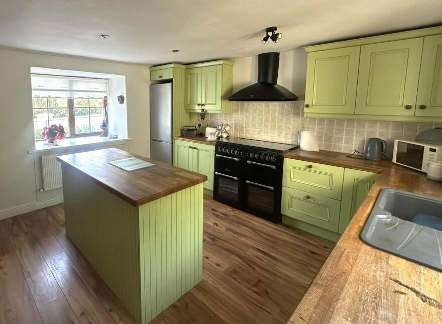 Myrtle Cottage, Drimoleague, P47XH76
