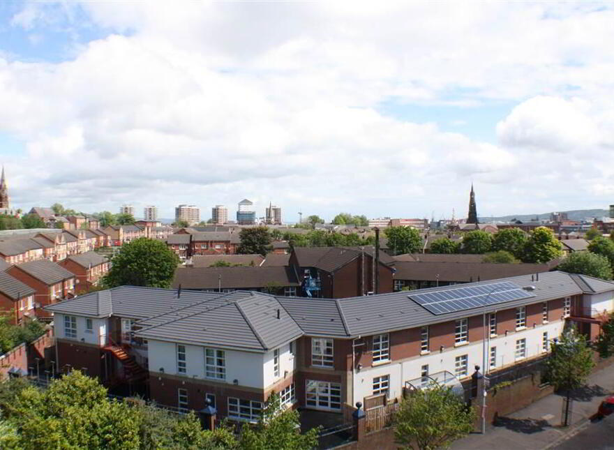 9 Brown Square, Belfast, BT13 2BW