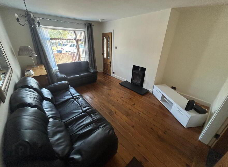 40 Rossnareen Avenue, Belfast, BT11 8LP