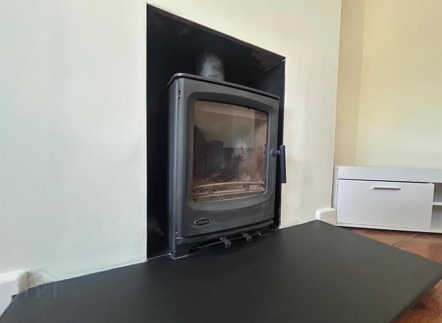40 Rossnareen Avenue, Belfast, BT11 8LP
