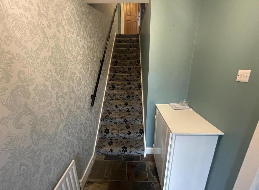 40 Rossnareen Avenue, Belfast, BT11 8LP