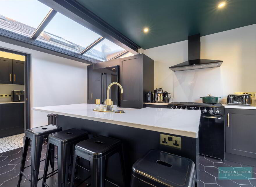 48 Rushfield Avenue, Belfast, BT7 3FQ
