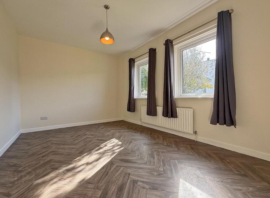 27 Flowerfield Road, Portstewart, BT55 7JG
