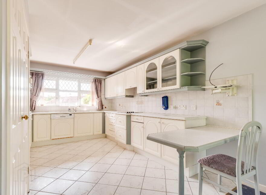 9 Lackaboy Park, Enniskillen, BT74 4DZ