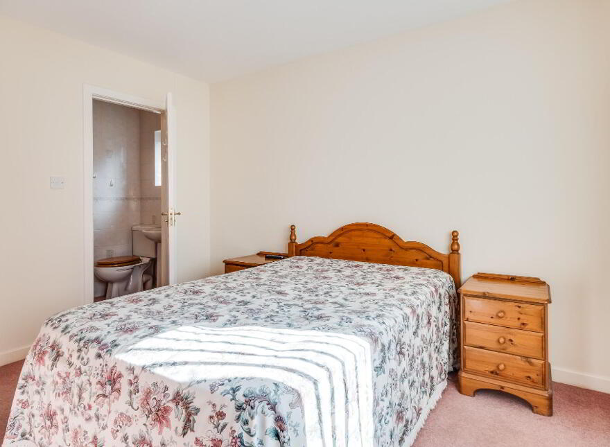 9 Lackaboy Park, Enniskillen, BT74 4DZ