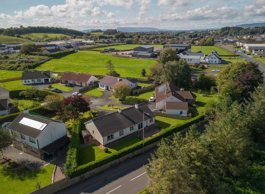 9 Lackaboy Park, Enniskillen, BT74 4DZ
