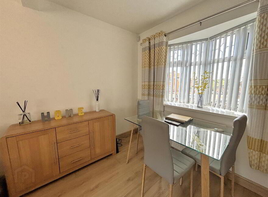 142 West Circular Road, Belfast, BT13 3QJ