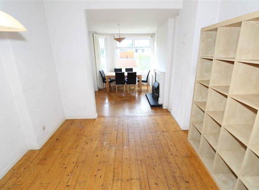 194 Cregagh Road, Belfast, BT6 9EU