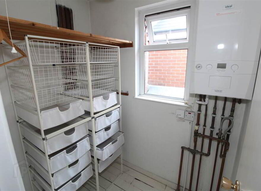 194 Cregagh Road, Belfast, BT6 9EU