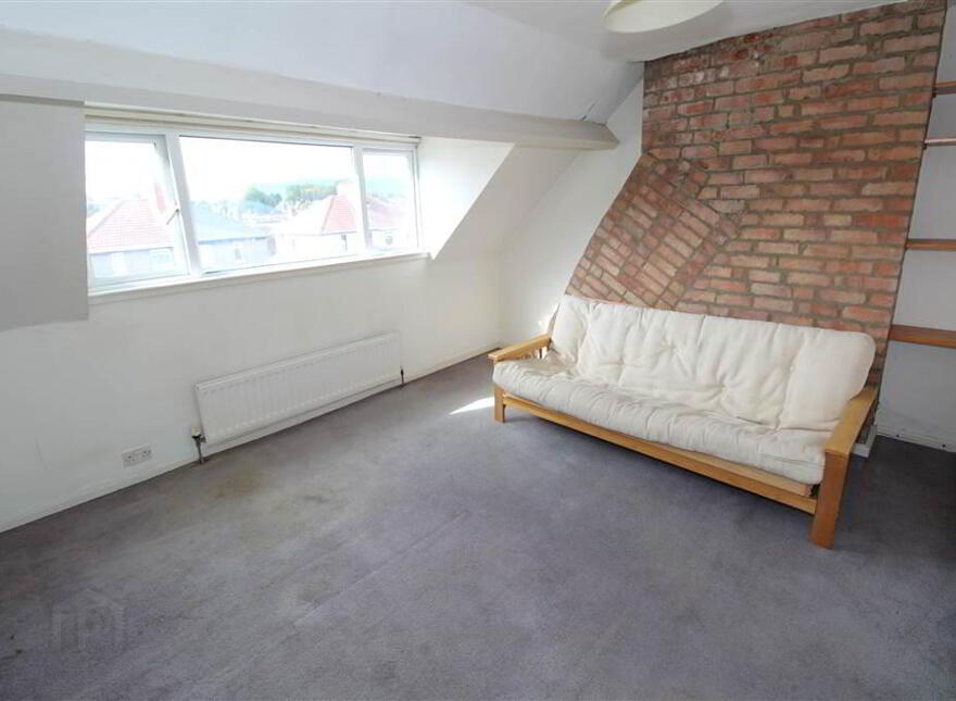 194 Cregagh Road, Belfast, BT6 9EU