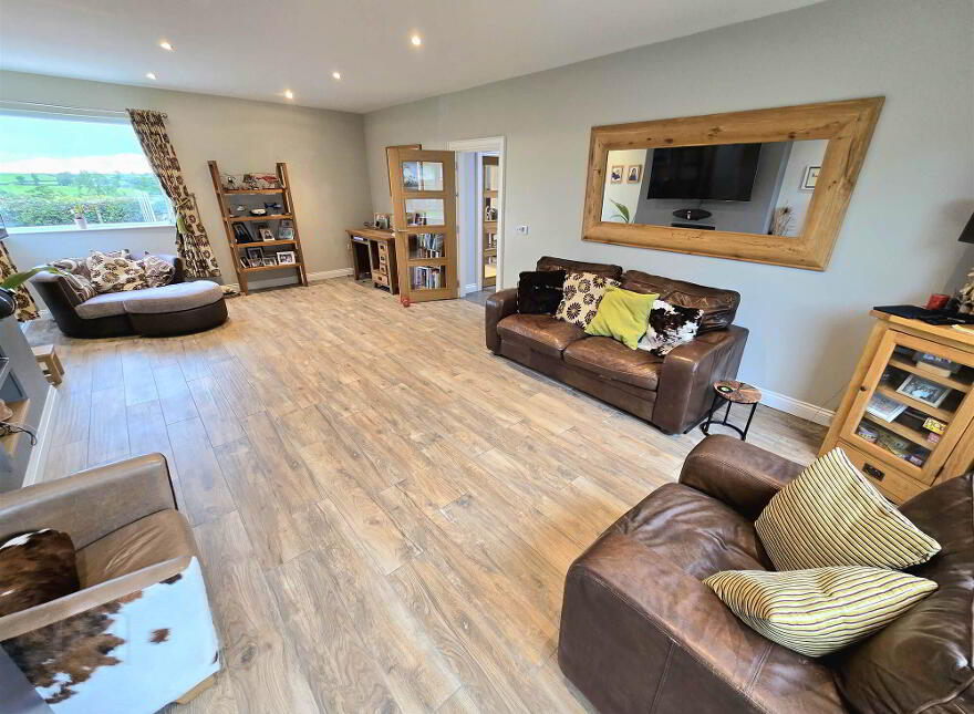 74 Dromara Road, Hillsborough, BT26 6PE